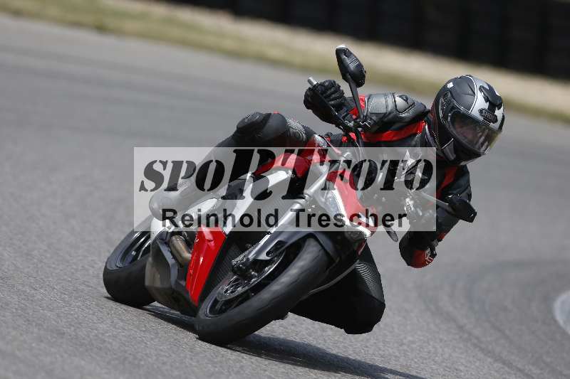 /21 17.06.2026  Ducati Schweiz Track Warmup ADR/Gruppe gruen/7